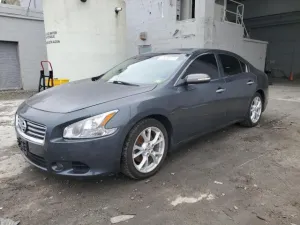2013 NISSAN MAXIMA