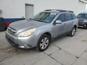 2010 SUBARU OUTBACK