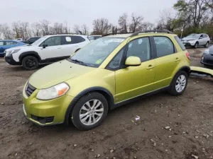 2013 SUZUKI SX4