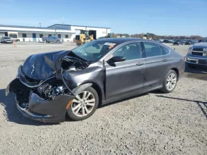 2016 CHRYSLER 200