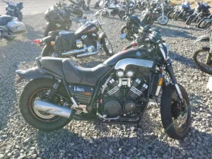 2006 YAMAHA VMAX