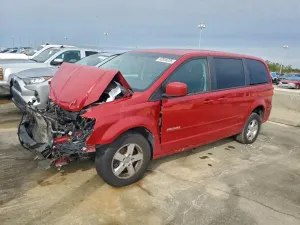 2013 DODGE CARAVAN