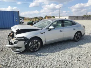 2025 HYUNDAI SONATA