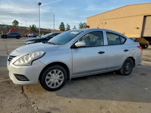 2017 NISSAN VERSA