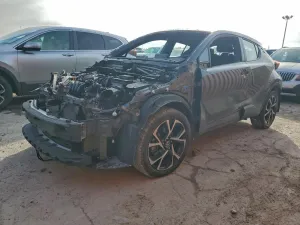 2022 TOYOTA C-HR