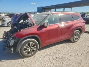2022 TOYOTA HIGHLANDER