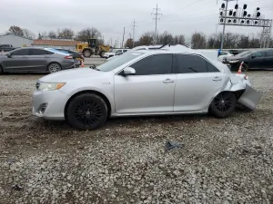 2012 TOYOTA CAMRY SOLA