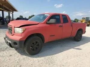 2011 TOYOTA TUNDRA