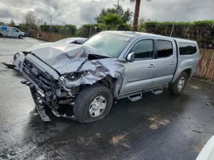 2018 TOYOTA TACOMA