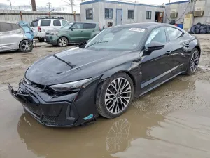 2025 AUDI S E-TRON G