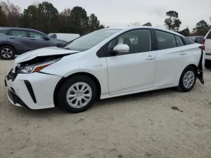 2022 TOYOTA PRIUS