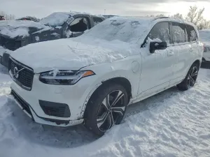 2022 VOLVO XC90 T8 RE
