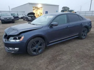 2012 VOLKSWAGEN PASSAT