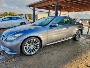 2011 INFINITI G37