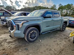 2024 TOYOTA TUNDRA