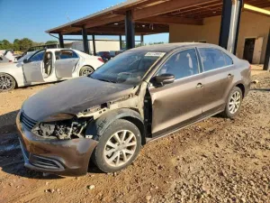2013 VOLKSWAGEN JETTA