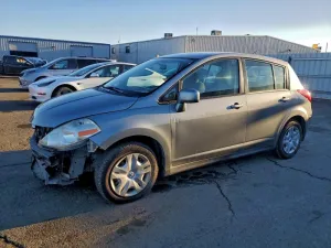 2010 NISSAN VERSA