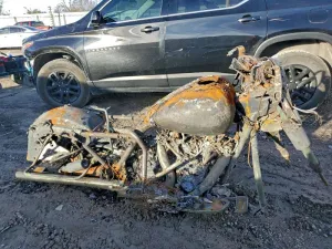 2012 HARLEY-DAVIDSON FL