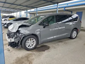 2025 CHRYSLER PACIFICA S