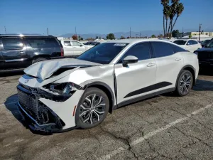 2024 TOYOTA CROWN XLE