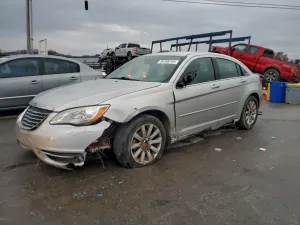 2011 CHRYSLER 200