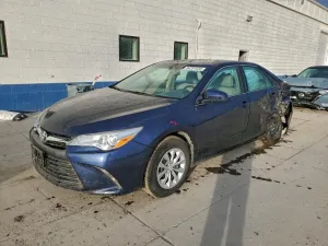 2015 TOYOTA CAMRY