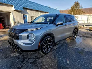 2022 MITSUBISHI OUTLANDER