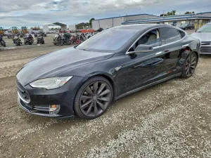 2013 TESLA MODEL S