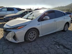 2018 TOYOTA PRIUS