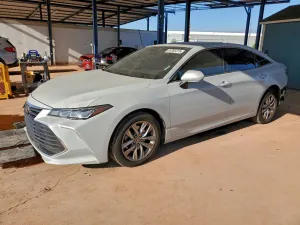 2022 TOYOTA AVALON