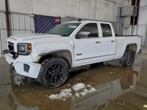 2015 GMC SIERRA