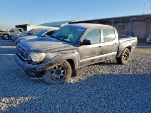 2015 TOYOTA TACOMA