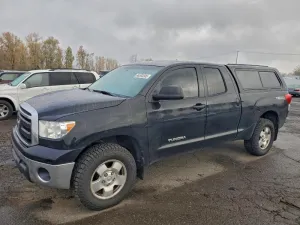 2013 TOYOTA TUNDRA