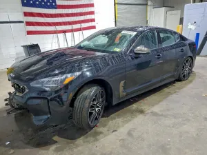 2022 KIA STINGER