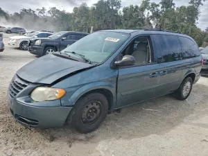 2006 CHRYSLER MINIVAN
