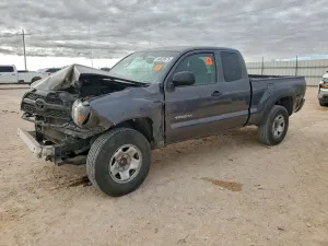 2011 TOYOTA TACOMA