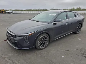 2025 KIA K4 GT LINE