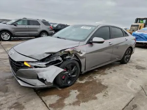 2021 HYUNDAI ELANTRA