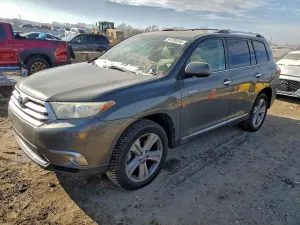 2012 TOYOTA HIGHLANDER