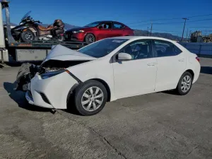 2015 TOYOTA COROLLA