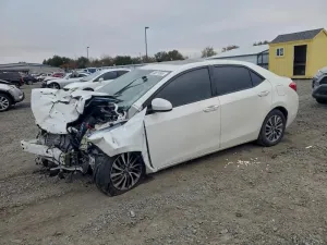 2019 TOYOTA COROLLA