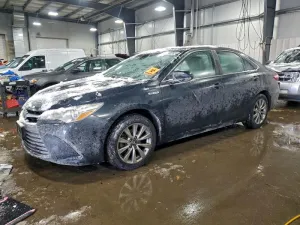 2017 TOYOTA CAMRY