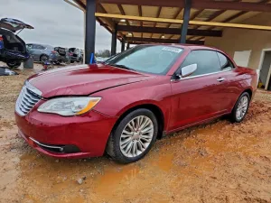 2014 CHRYSLER 200