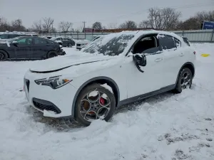 2022 ALFA ROMEO STELVIO