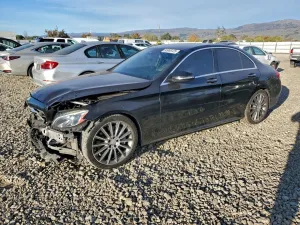 2016 MERCEDES-BENZ C-CLASS