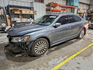 2017 VOLKSWAGEN PASSAT