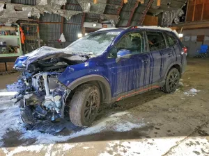 2023 SUBARU FORESTER