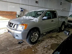 2009 NISSAN TITAN