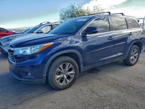 2016 TOYOTA HIGHLANDER