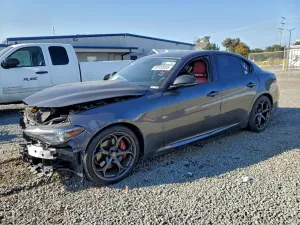 2019 ALFA ROMEO GIULIA